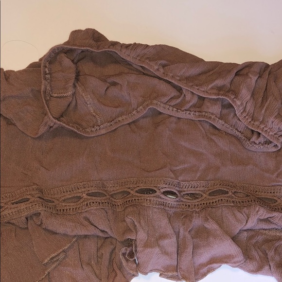 Off the Shoulder Muave Flowy Top - Picture 5 of 7